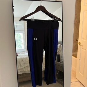 Under Armour Black and Blue Compression Leggings with Zippered Compartment